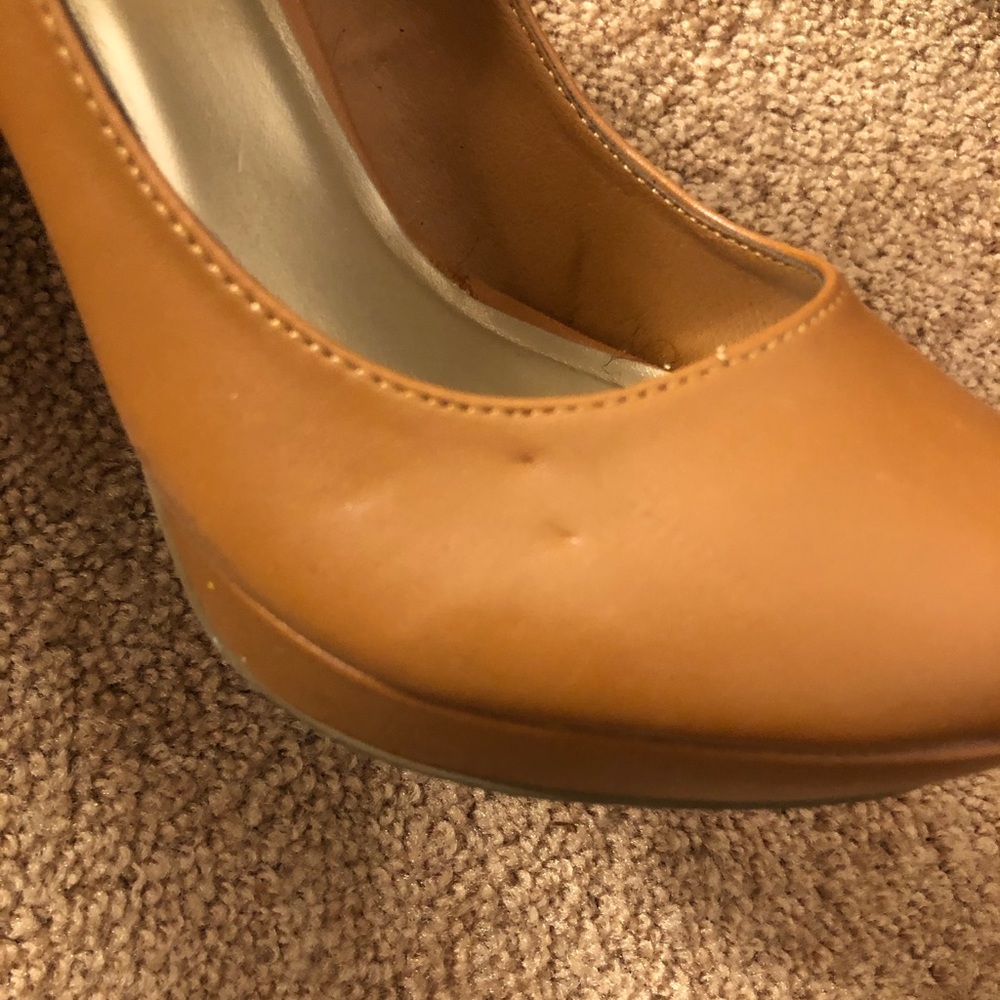 Platform Heels - Picture 3 of 3